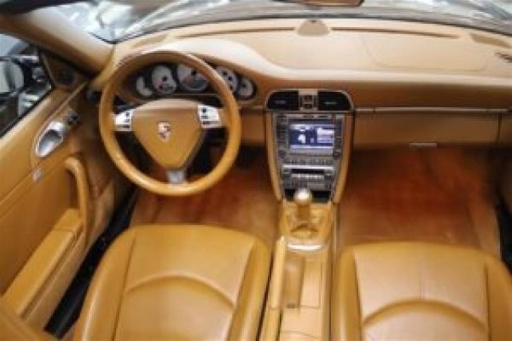 911 911 997 Carrera 4S Cabri