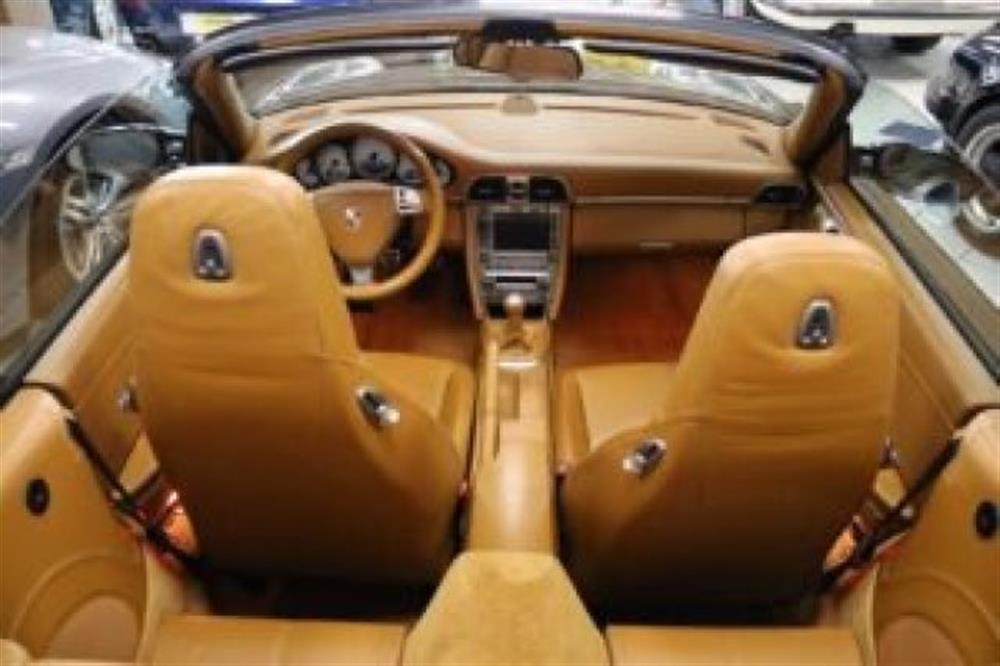 911 911 997 Carrera 4S Cabri