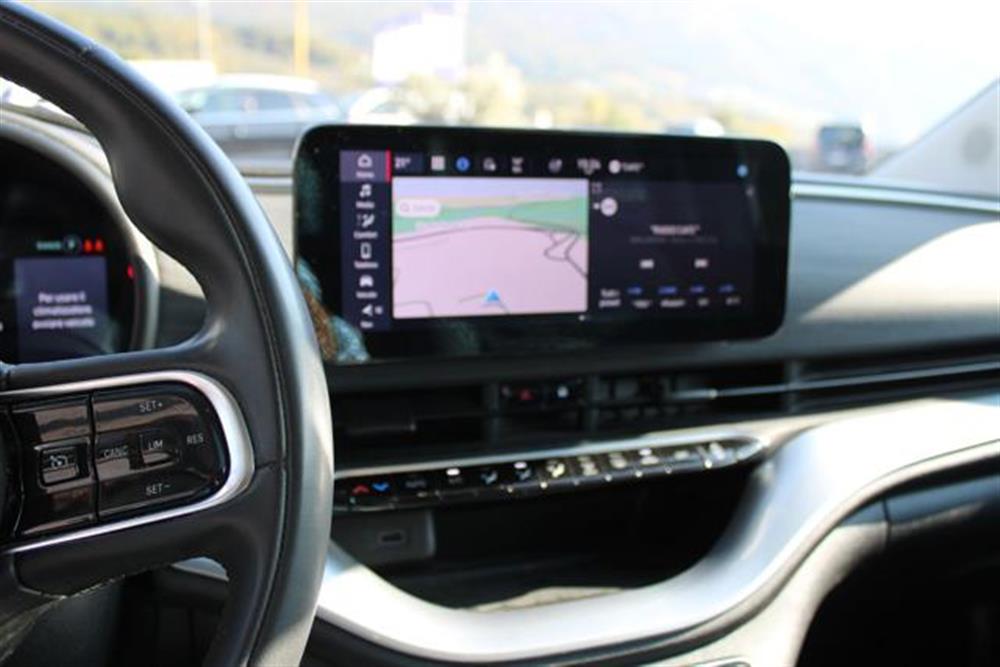 500 500 Icon Berlina 42 kWh