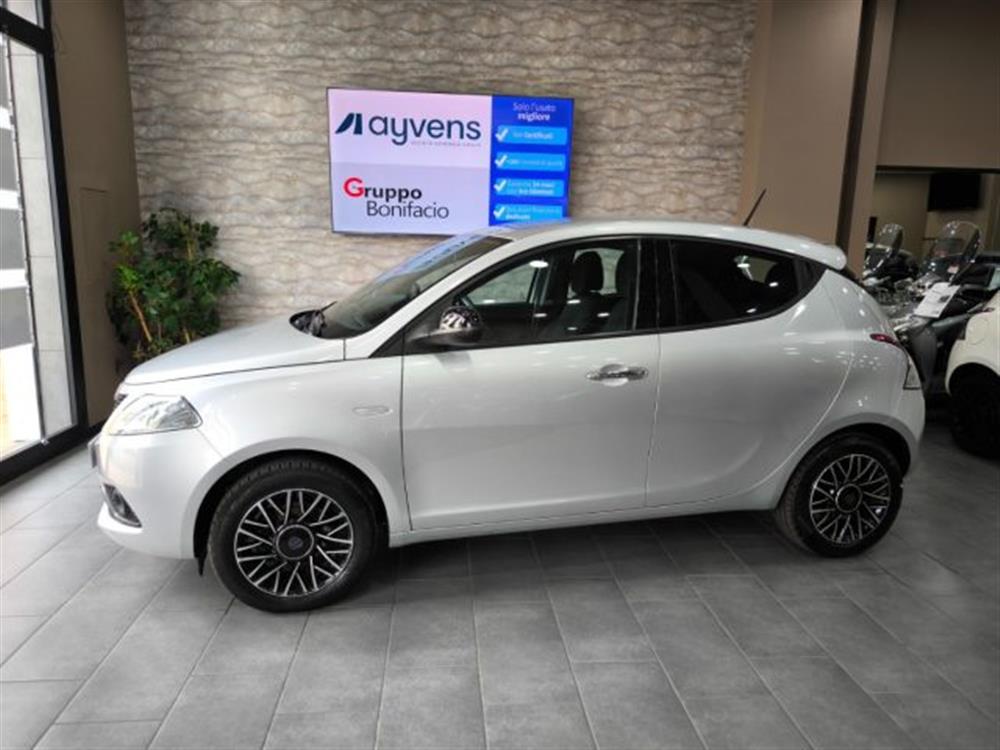 Ypsilon   Ypsilon 1.2 69 CV 5 porte S&
