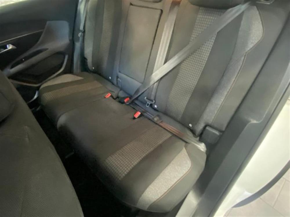 3008   3008 BlueHDi 130 S&S Acti