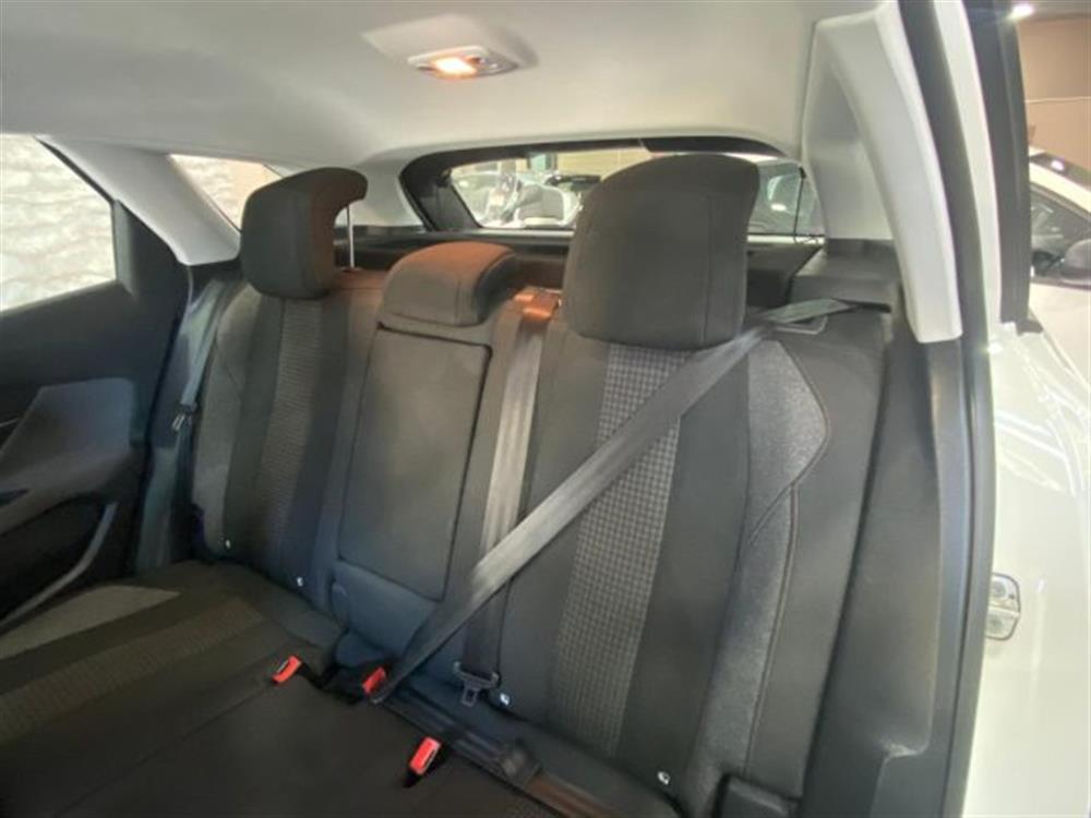 3008   3008 BlueHDi 130 S&S Acti