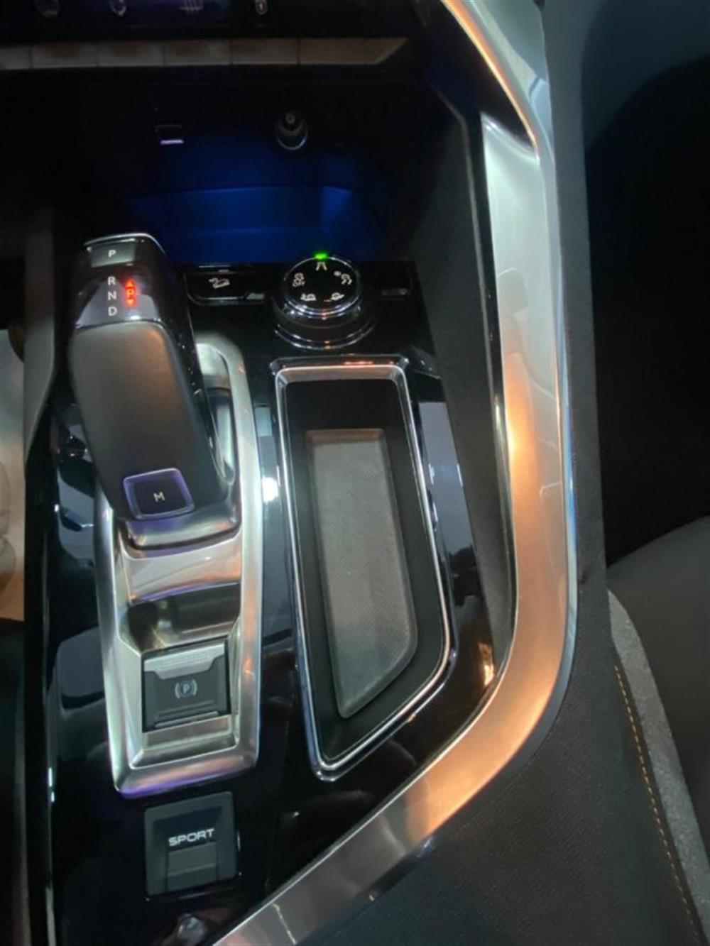 3008   3008 BlueHDi 130 S&S Acti