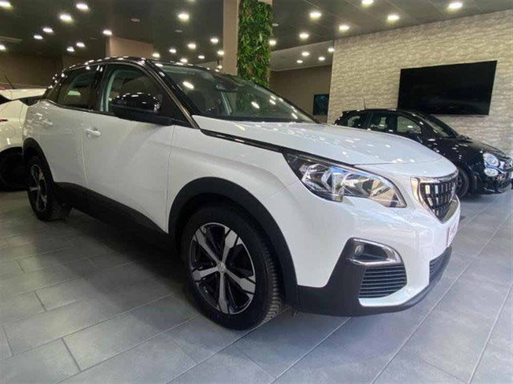 3008   3008 BlueHDi 130 S&S Acti