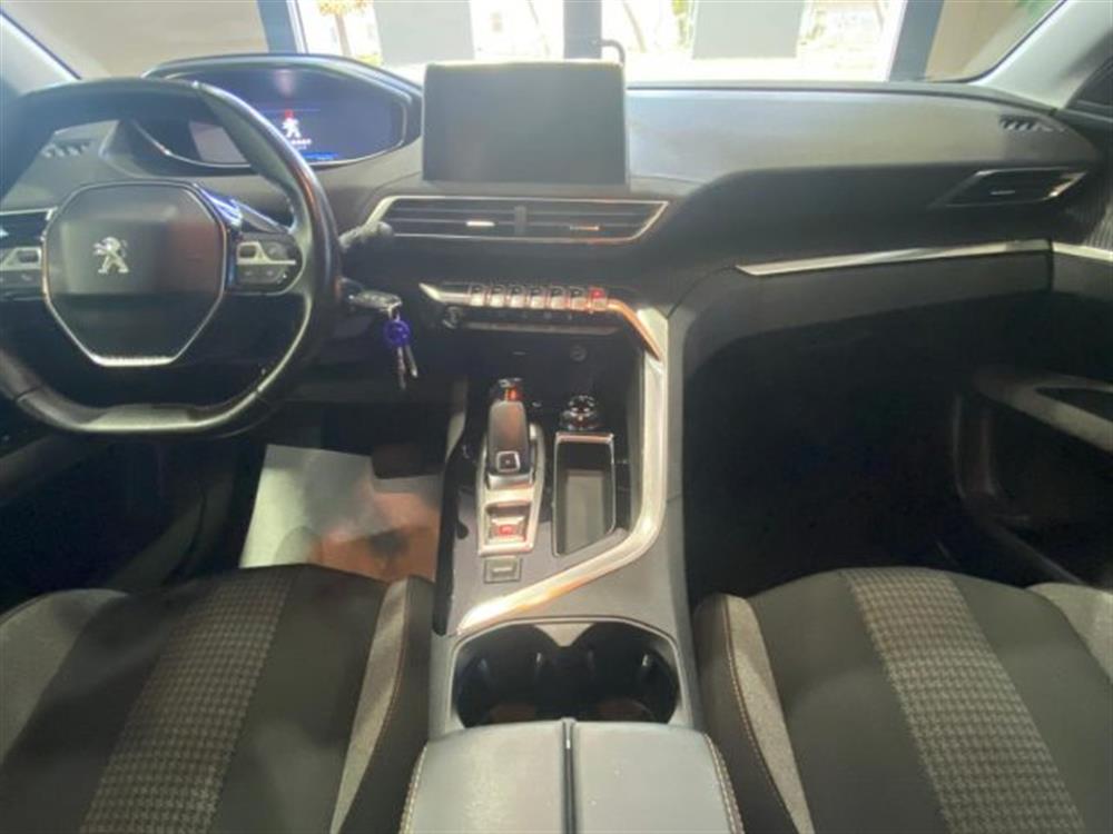 3008   3008 BlueHDi 130 S&S Acti