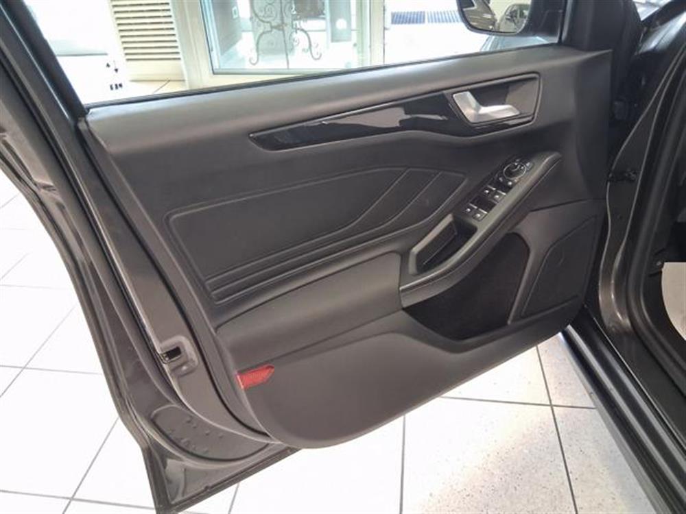 Focus   Focus 1.0 EcoBoost Hybrid
