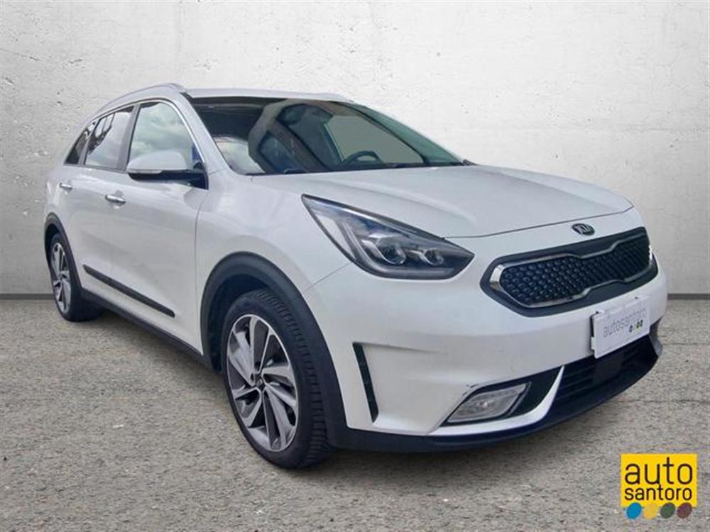 Niro   Niro 1.6 GDi DCT HEV Styl