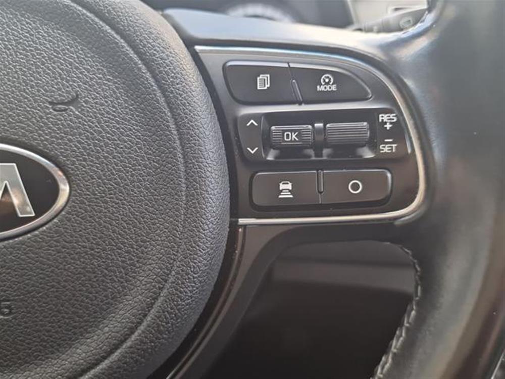 Niro   Niro 1.6 GDi DCT HEV Styl