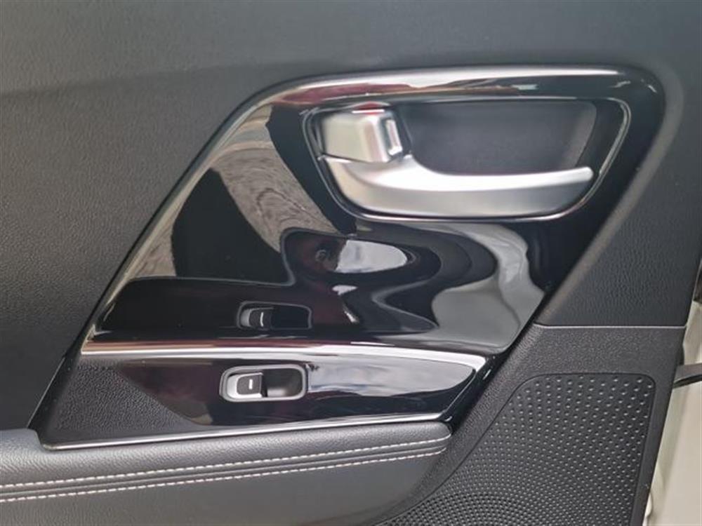 Niro   Niro 1.6 GDi DCT HEV Styl