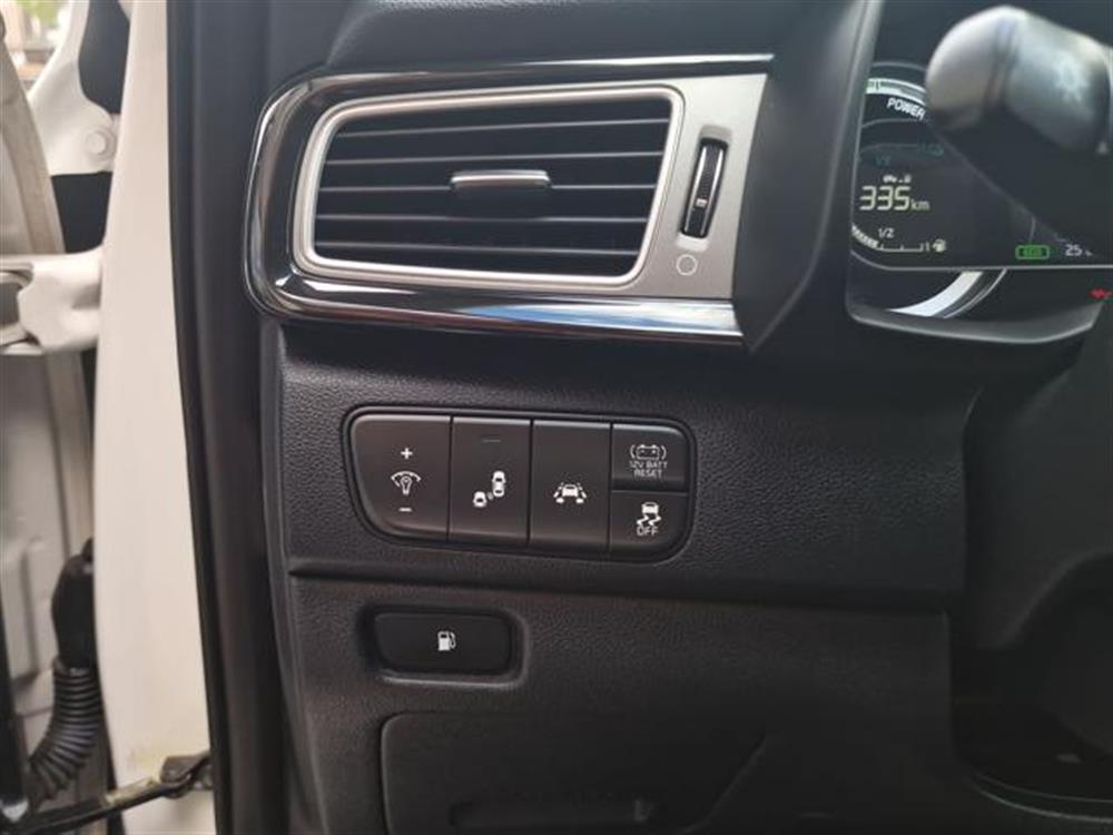 Niro   Niro 1.6 GDi DCT HEV Styl