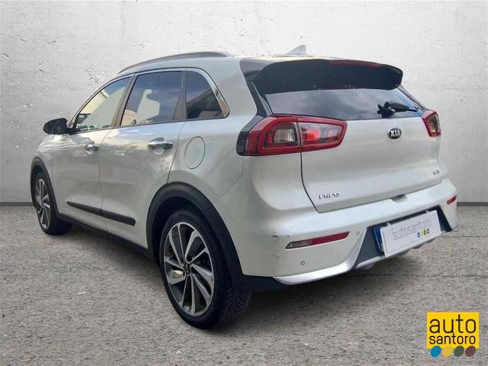 Niro   Niro 1.6 GDi DCT HEV Styl