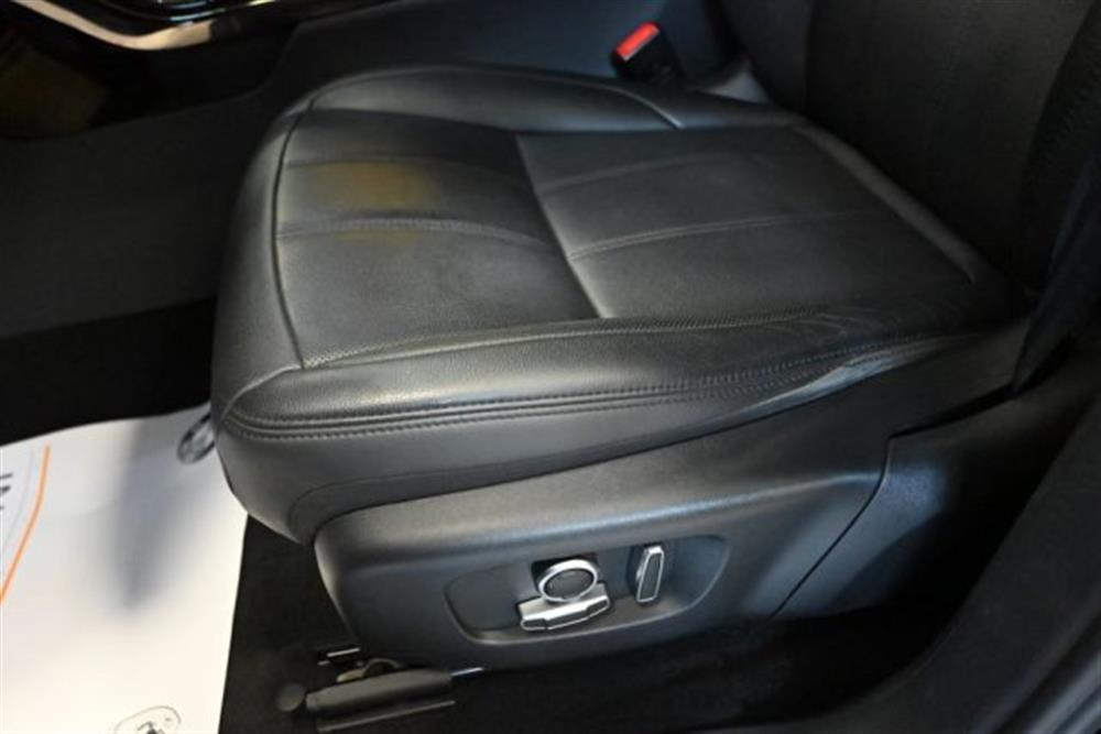 Range Rover Evoque   Range Rover Evoque P200 R-DYNAMIC BLACK