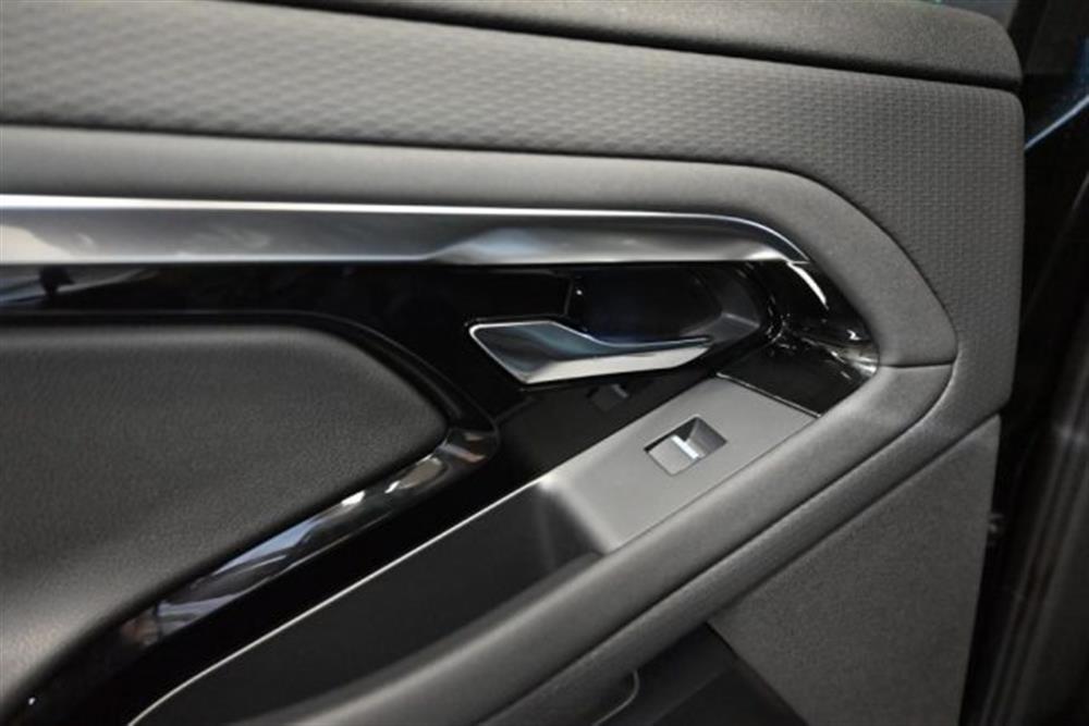 Range Rover Evoque   Range Rover Evoque P200 R-DYNAMIC BLACK