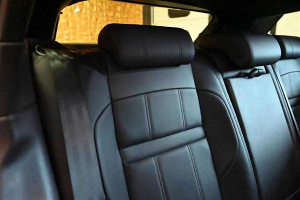 Range Rover Evoque   Range Rover Evoque P200 R-DYNAMIC BLACK