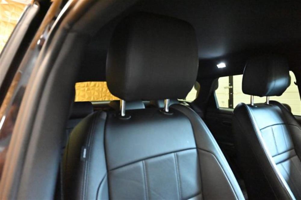 Range Rover Evoque   Range Rover Evoque P200 R-DYNAMIC BLACK