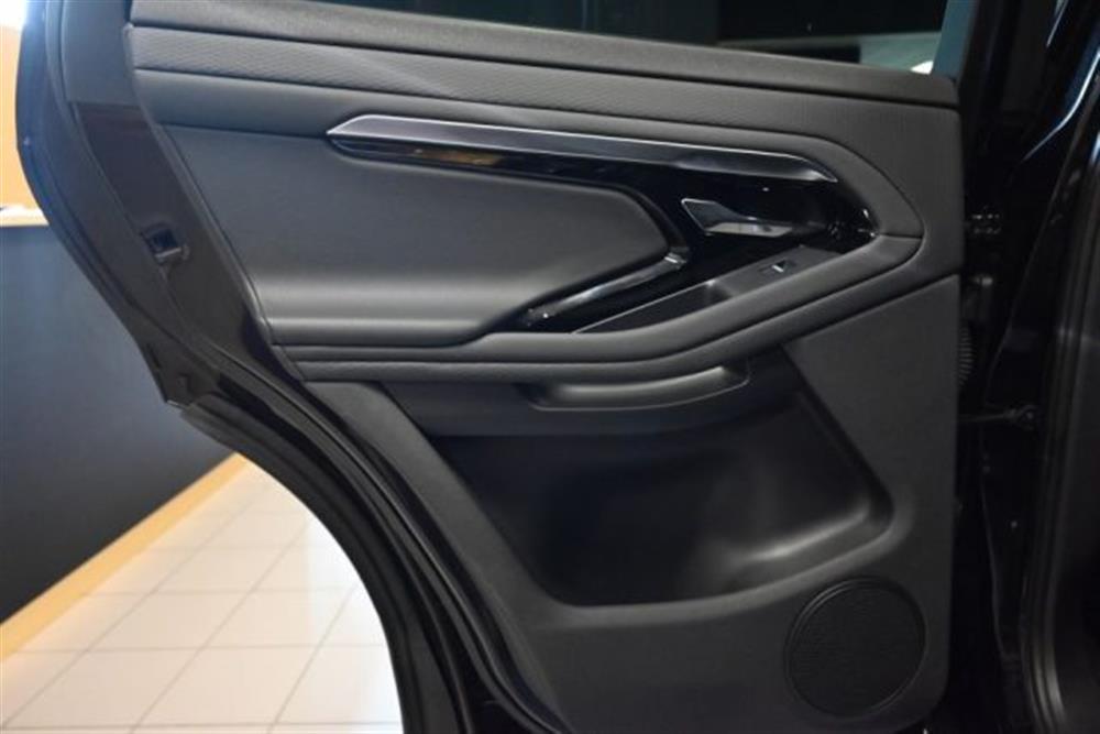Range Rover Evoque   Range Rover Evoque P200 R-DYNAMIC BLACK