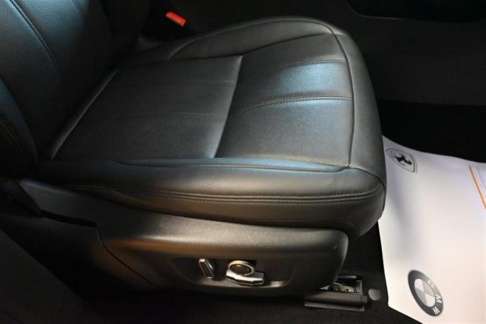 Range Rover Evoque   Range Rover Evoque P200 R-DYNAMIC BLACK
