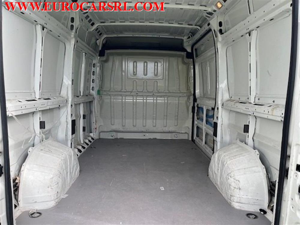 Boxer   Boxer 330 2.2 BlueHDi 140