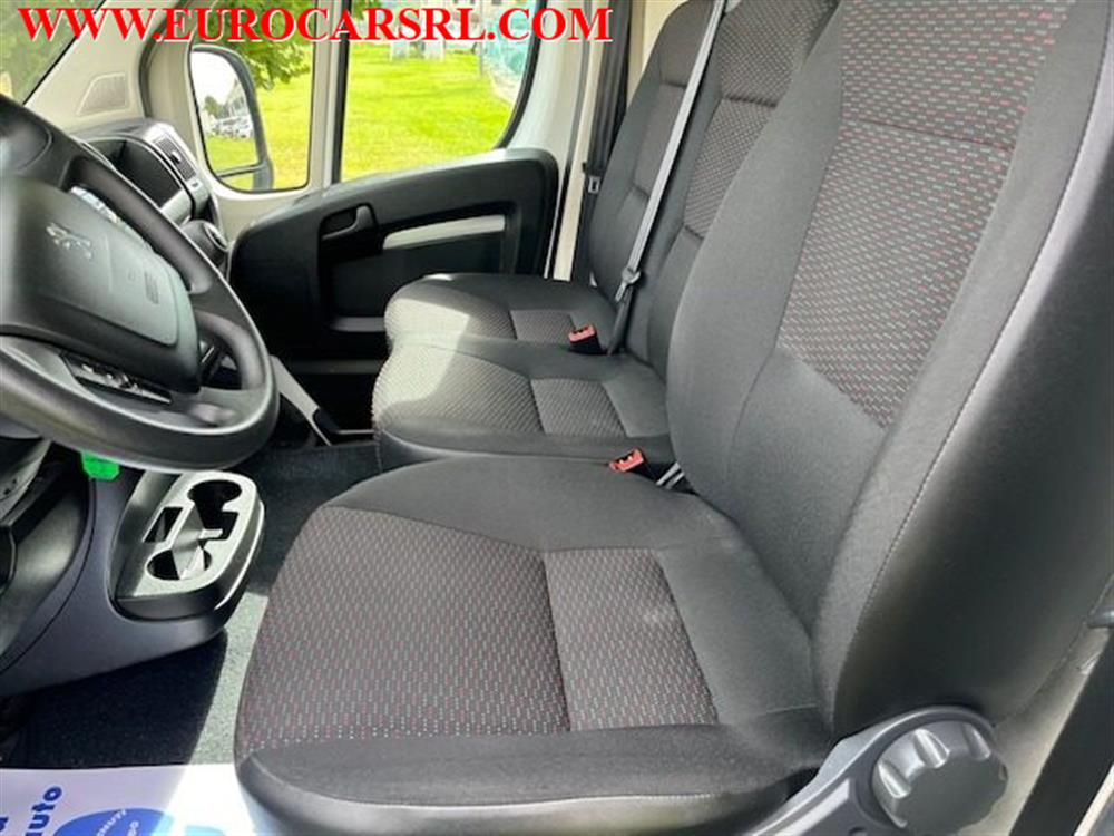 Boxer   Boxer 330 2.2 BlueHDi 140