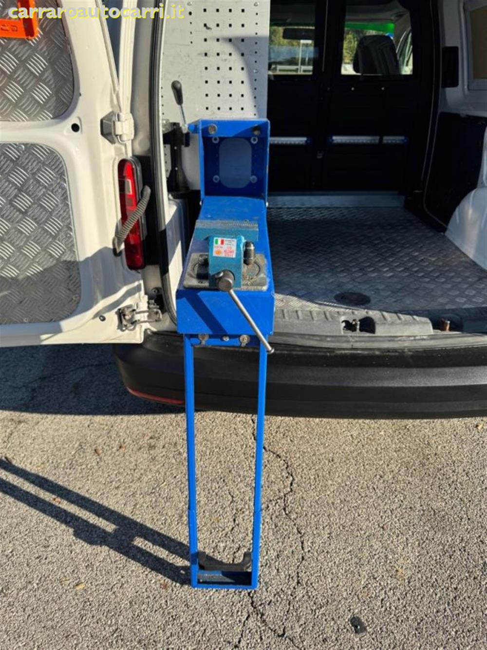 Caddy Caddy 2.0 TDI 122 CV 4Moti