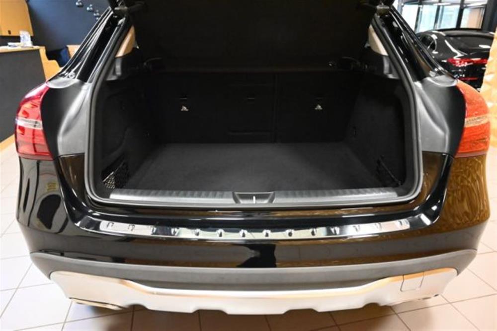 GLA 200   GLA 200 SPORT AUTO NAVI TEL
