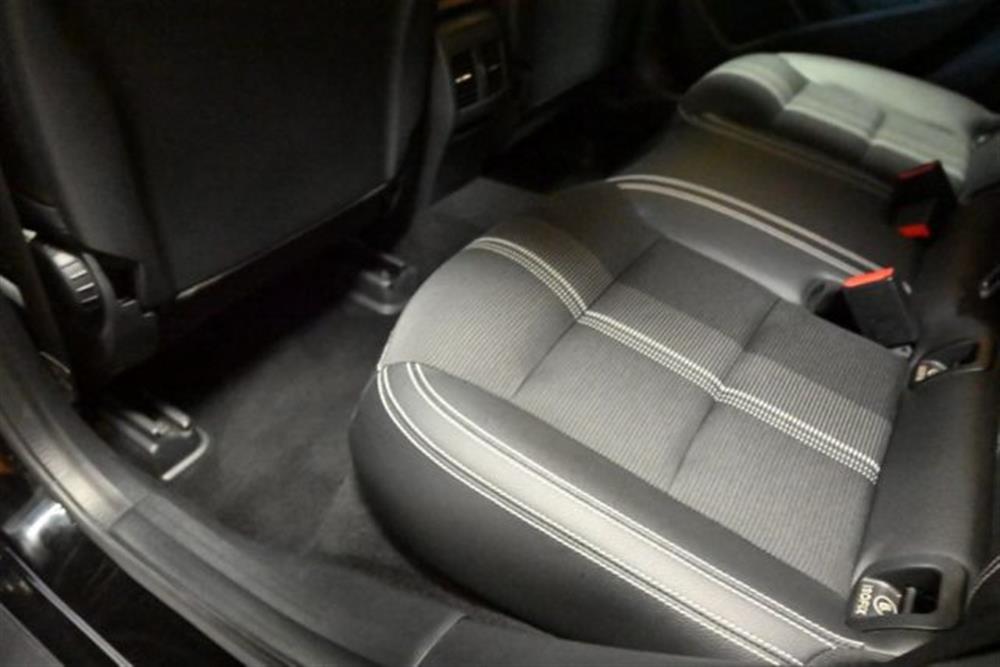 GLA 200   GLA 200 SPORT AUTO NAVI TEL
