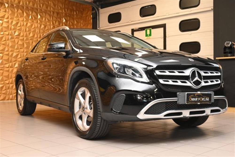 GLA 200   GLA 200 SPORT AUTO NAVI TEL