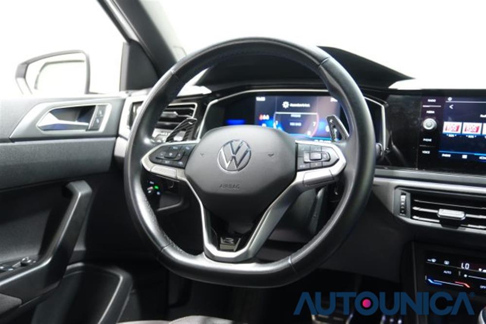 Polo Polo 1.0 TSI DSG R-LINE A