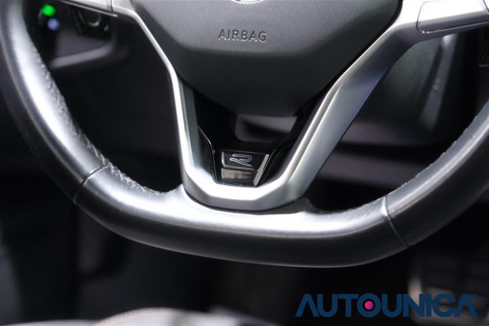 Polo Polo 1.0 TSI DSG R-LINE A