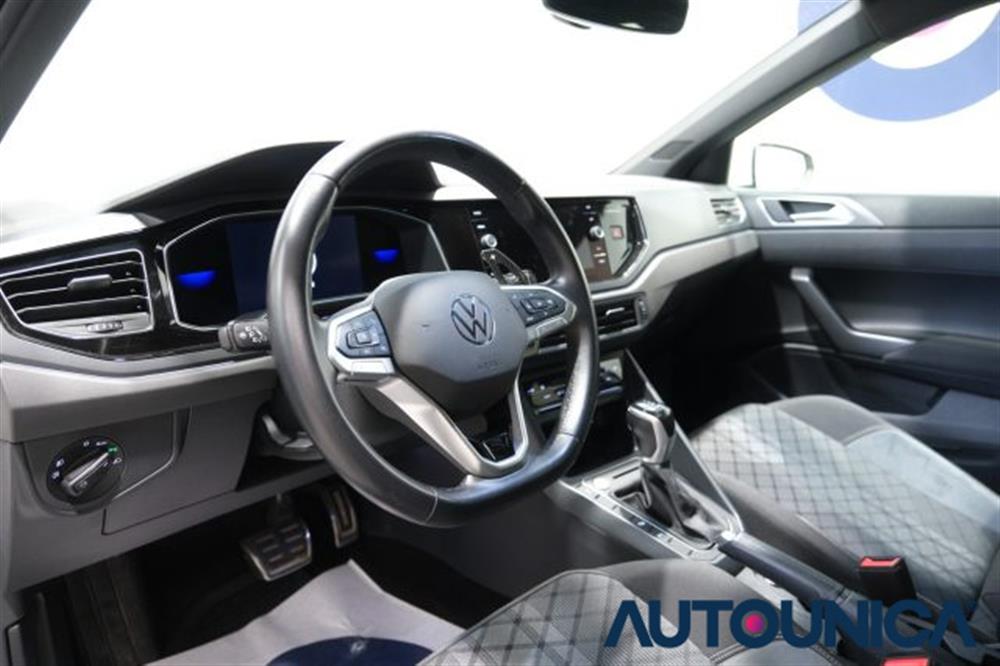 Polo Polo 1.0 TSI DSG R-LINE A