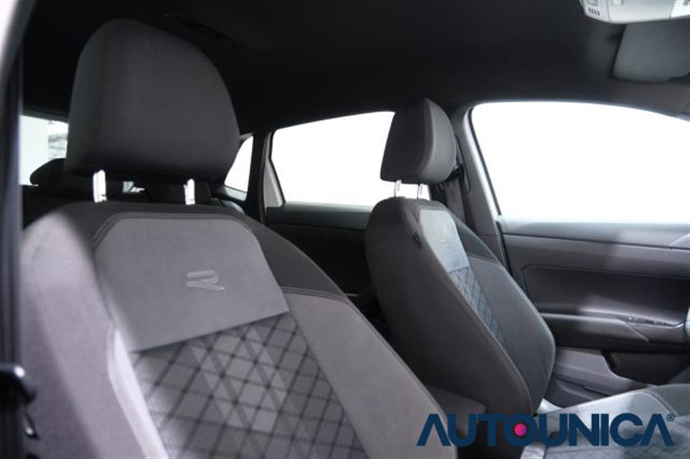 Polo Polo 1.0 TSI DSG R-LINE A