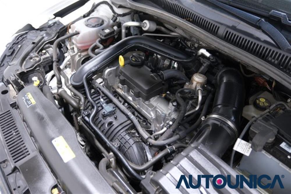 Polo Polo 1.0 TSI DSG R-LINE A