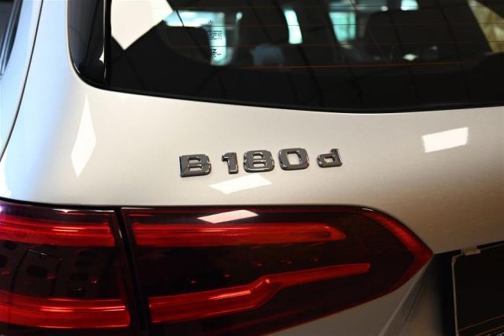 B 180   B 180 NUOVA d AUTOMATICA S