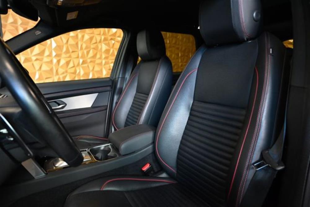Discovery Sport   Discovery Sport P300e HYBRID R-DYNAM