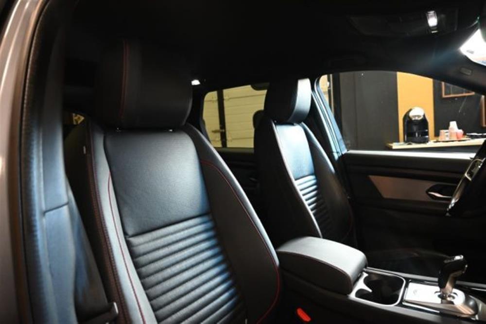 Discovery Sport   Discovery Sport P300e HYBRID R-DYNAM