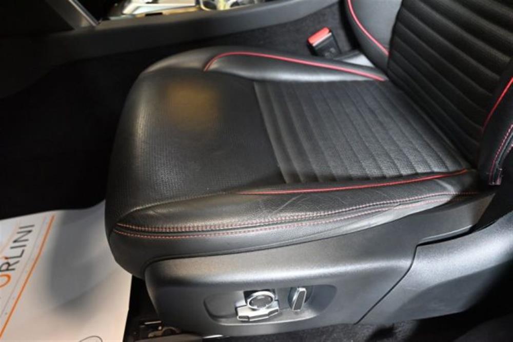 Discovery Sport   Discovery Sport P300e HYBRID R-DYNAM