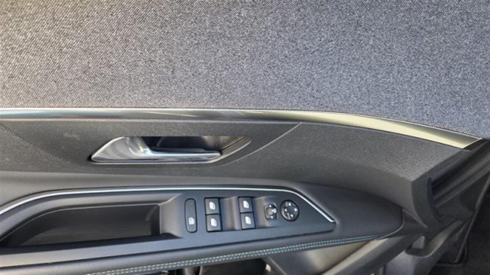 3008   3008 BlueHDi 130 S&S EAT8