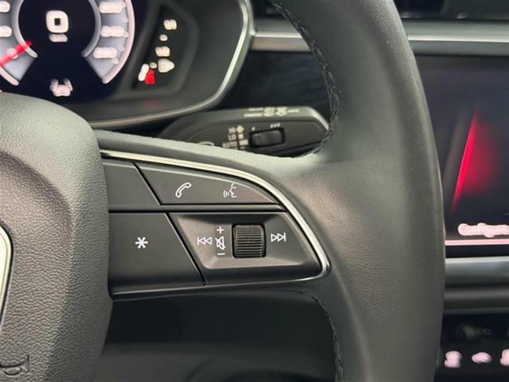 Q3   Q3 35 TDI quattro S tro