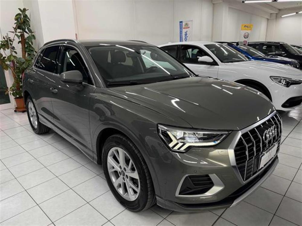 Q3   Q3 35 TDI quattro S tro