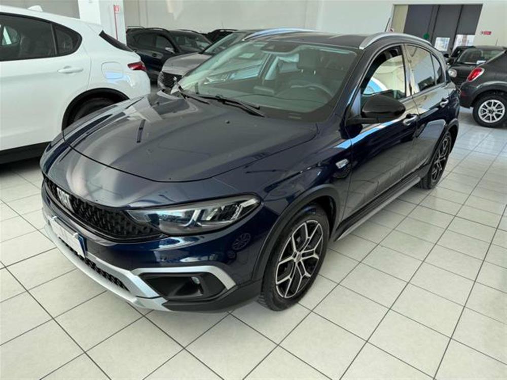 Tipo   Tipo 1.0 5 porte Cross