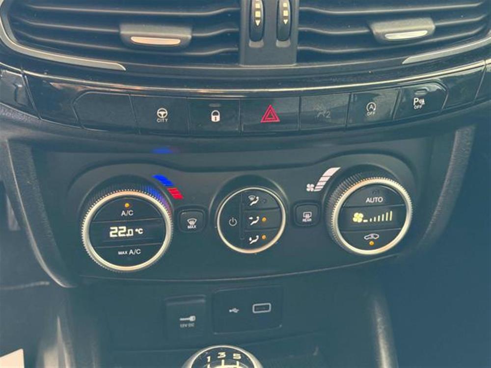 Tipo   Tipo 1.0 5 porte Cross