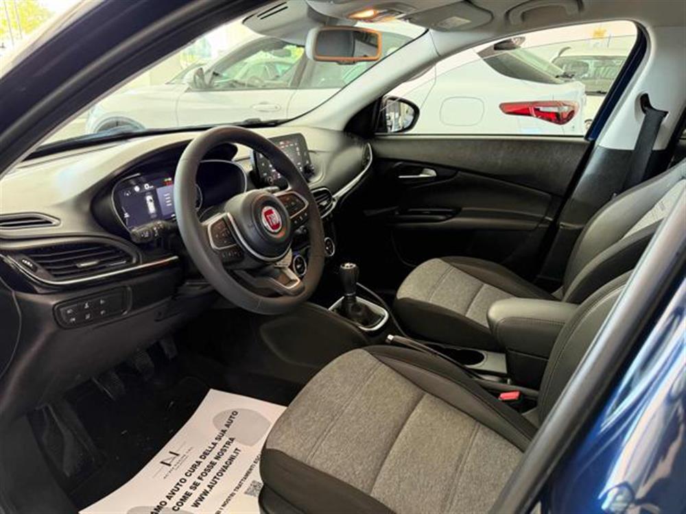 Tipo   Tipo 1.0 5 porte Cross