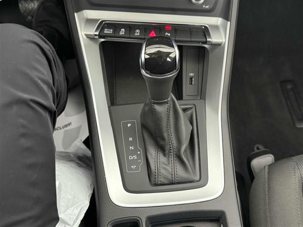Q3   Q3 SPB 35 TDI S tronic