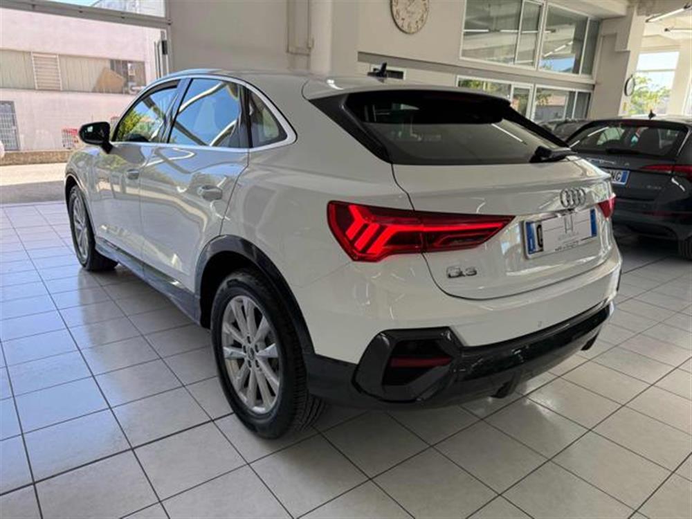 Q3   Q3 SPB 35 TDI S tronic