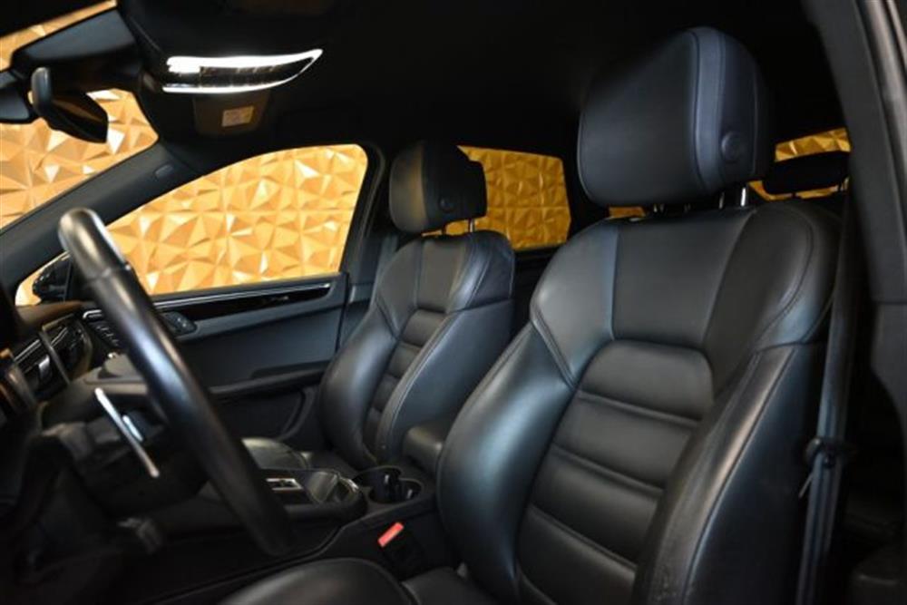 Macan   Macan 2.9 S PDK 21