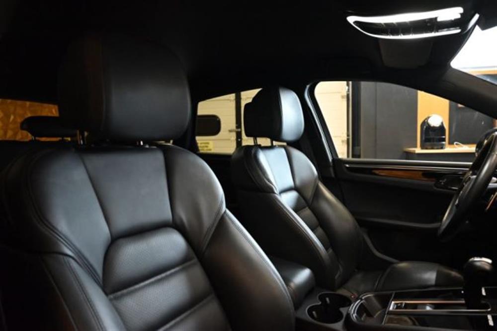 Macan   Macan 2.9 S PDK 21