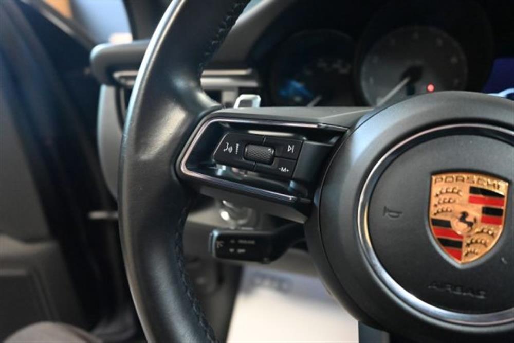 Macan   Macan 2.9 S PDK 21