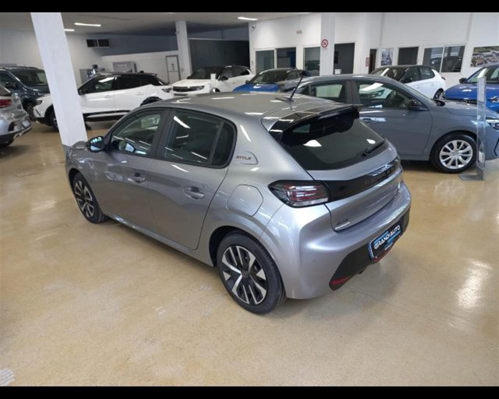 208 208 1.2 hybrid Style 100