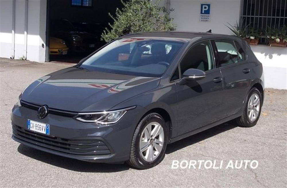 Golf   Golf 1.0 eTSI 23.000 KM E