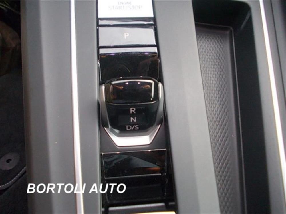 Golf   Golf 1.0 eTSI 23.000 KM E